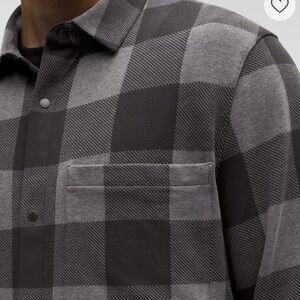 Lululemon Men’s Check Plaid Black Heathered Grey Plaid Button Up Shirt Large